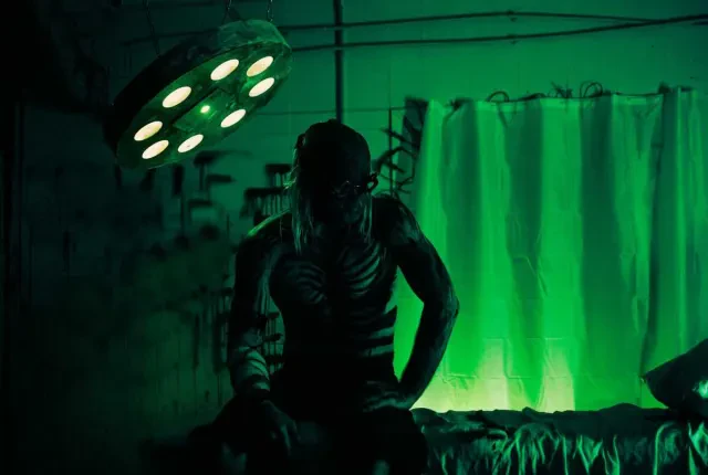 Квест «Outlast»