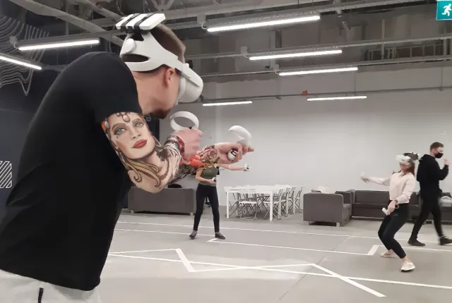 Квест «VR Arena»